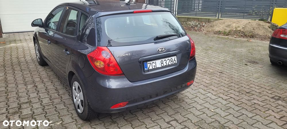 Kia Ceed 1.6 CVVT LX - 4