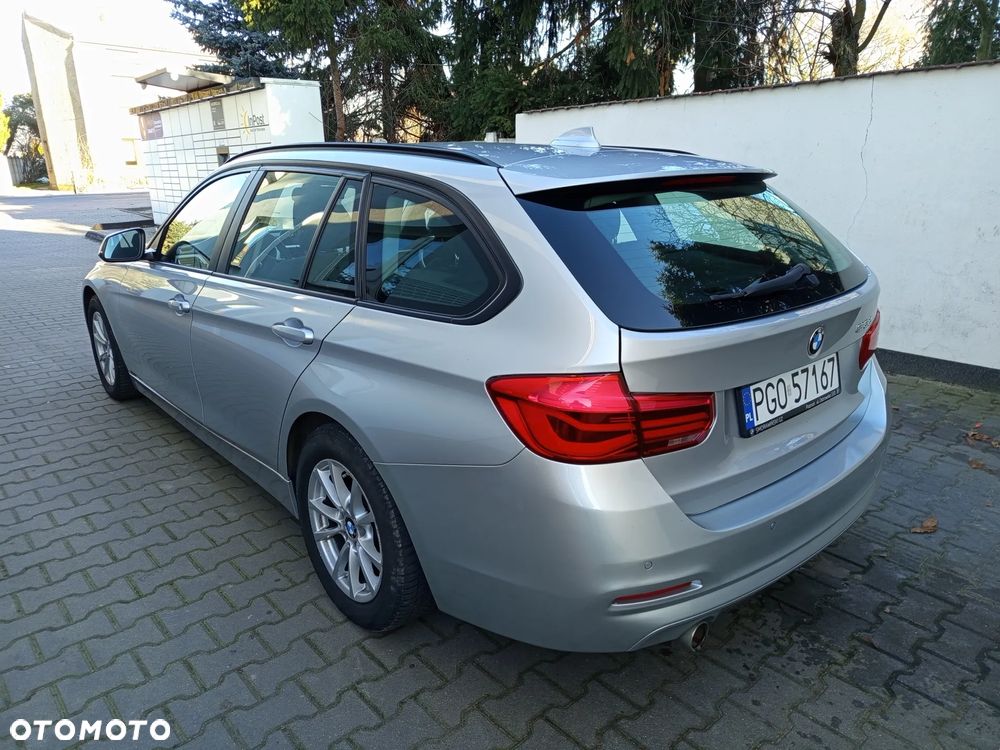 BMW Seria 3 - 25