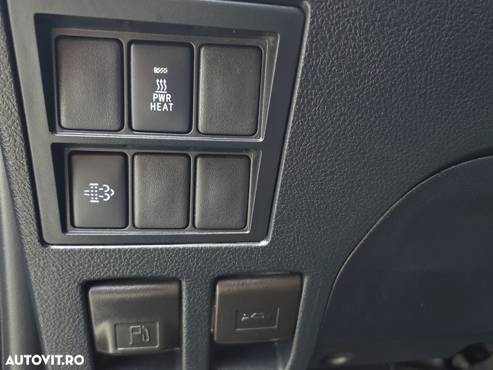 Toyota Hilux 2.4D 150CP 4x4 Double Cab AT Executive - 10