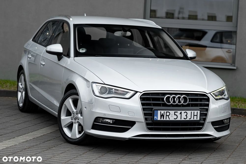Audi A3 Sportback 1.8 TFSI Attraction - 11