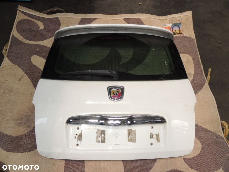 Klapa bagażnika FIAT 500 Abarth '10 1.4T