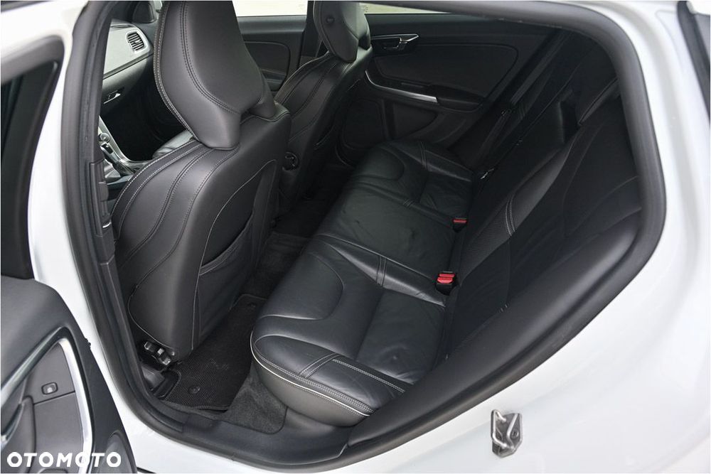 Volvo V60 D4 RDesign - 17