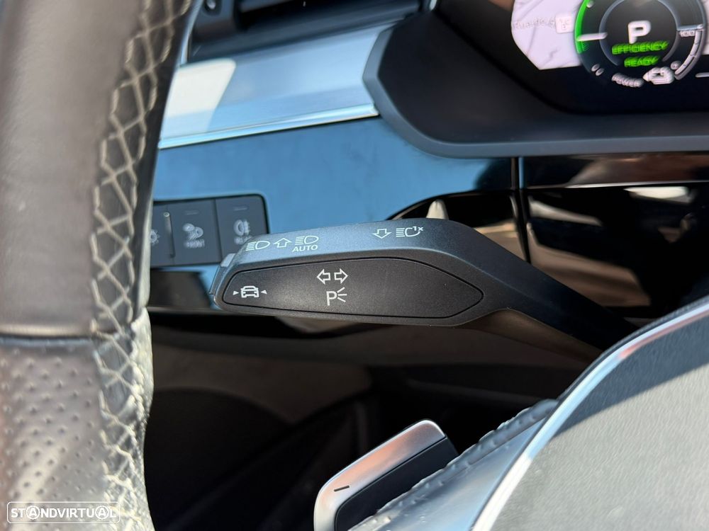 Audi e-tron 55 quattro S line - 33