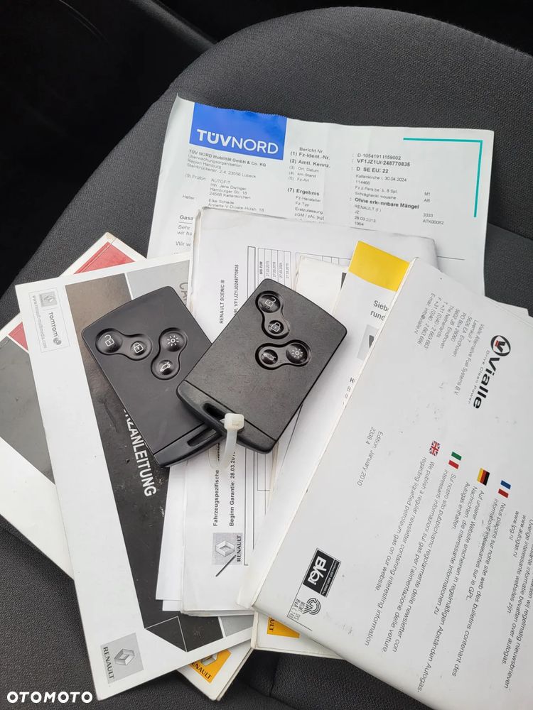 Renault Scenic 1.6 16V 110 TomTom Edition - 32