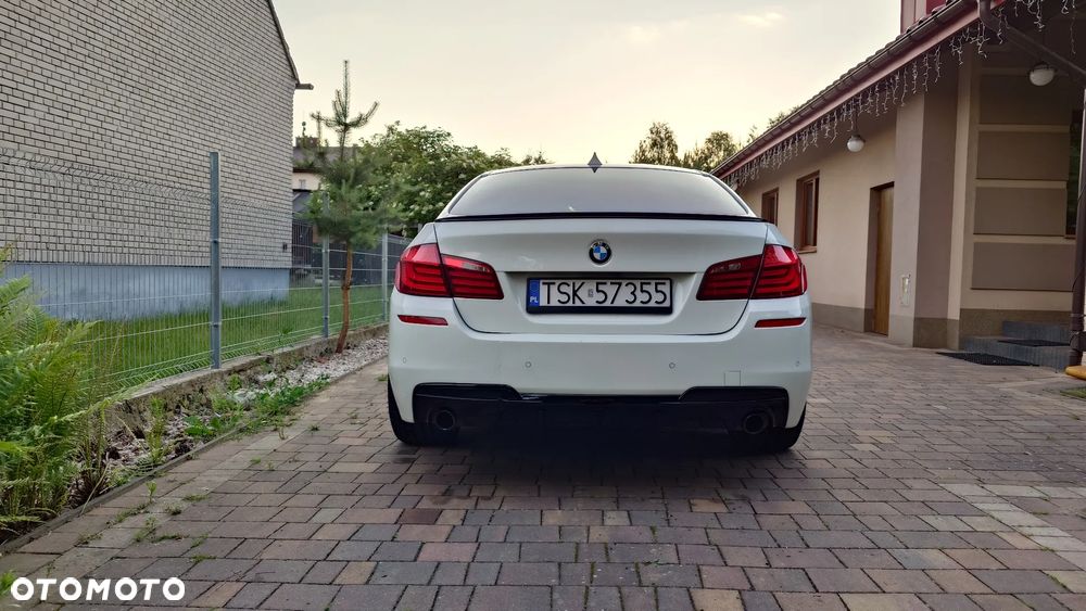 BMW Seria 5 535i Sport-Aut - 21