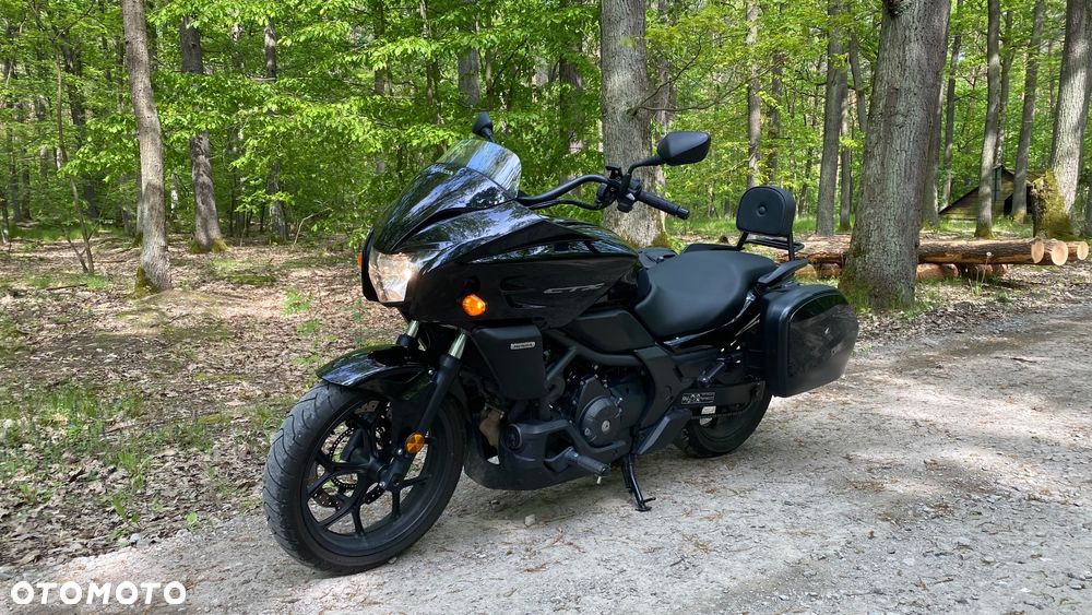 Honda CTX - 2