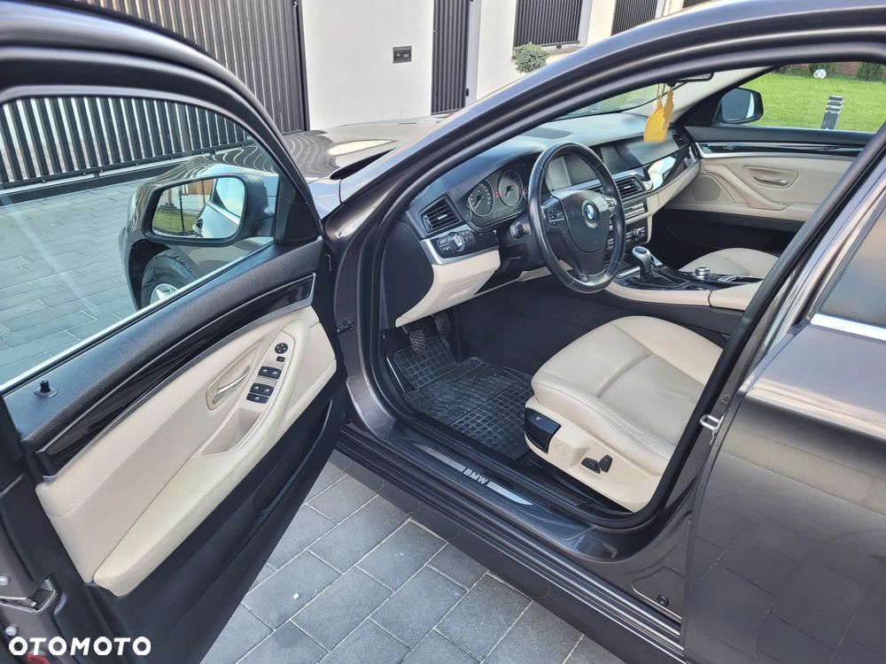 BMW Seria 5 520d - 4