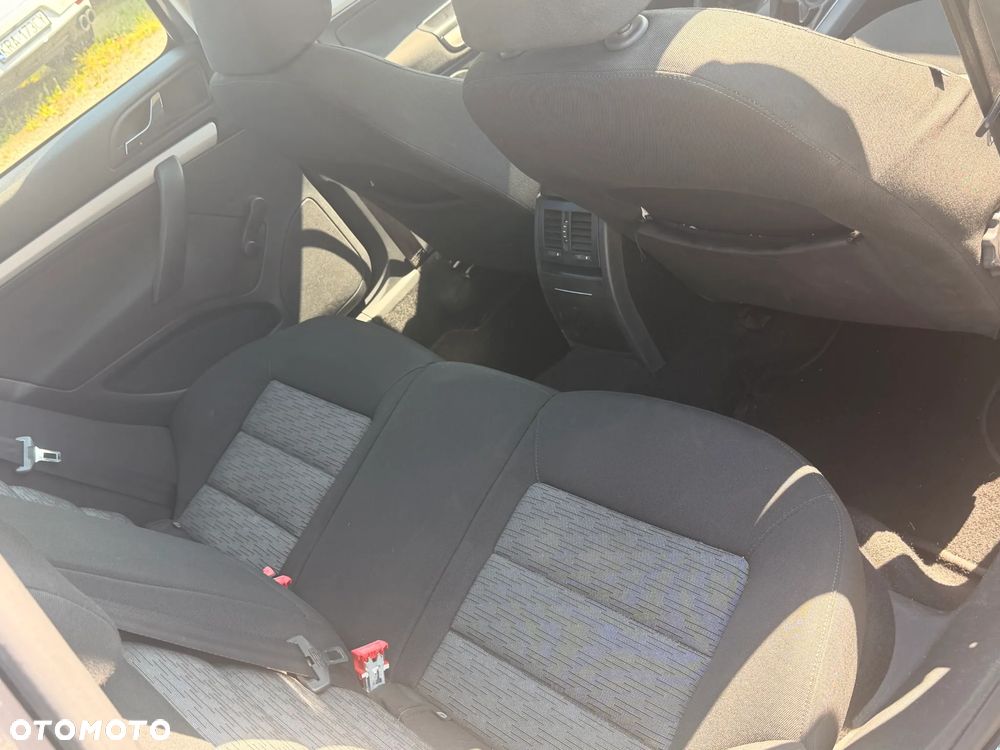 Skoda Octavia 1.8 T FSI Elegance - 8