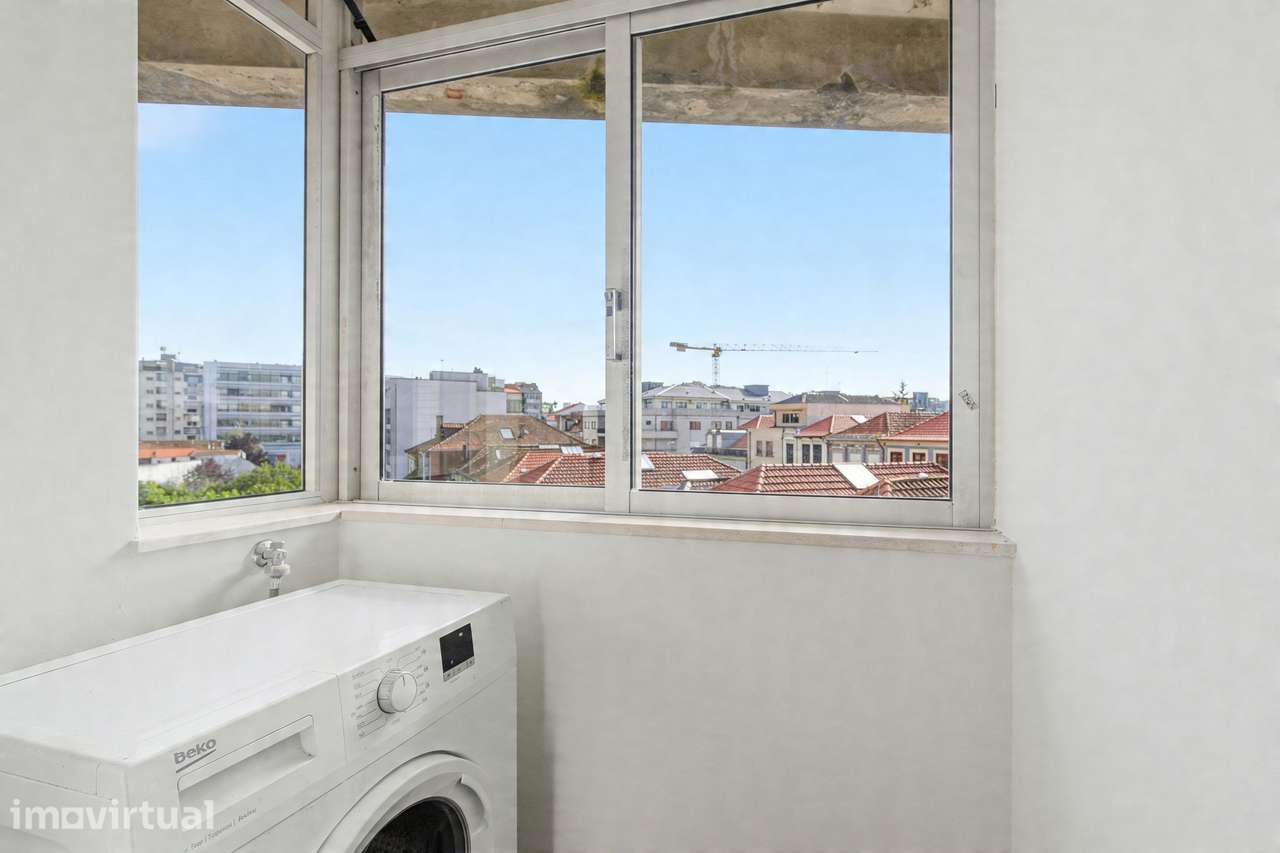 Apartamento T1  –  Junto à Boavista Po - Grande imagem: 5/11