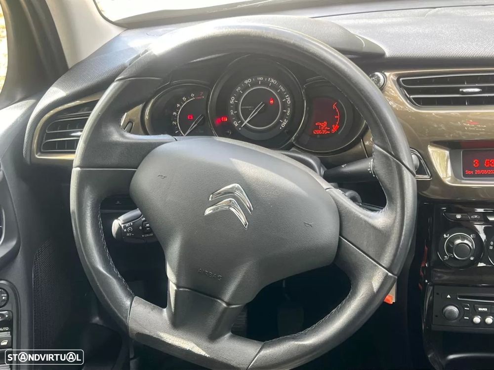Citroën C3 1.4 VTi Airdream Seduction — fotografia 48