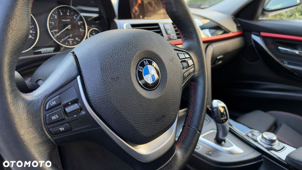 BMW Seria 3 318i Sport Line - 17