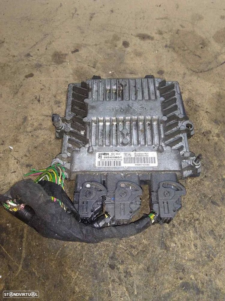 CENTRALINA MOTOR UCE CITROEN XSARA -5WS40106G - 4
