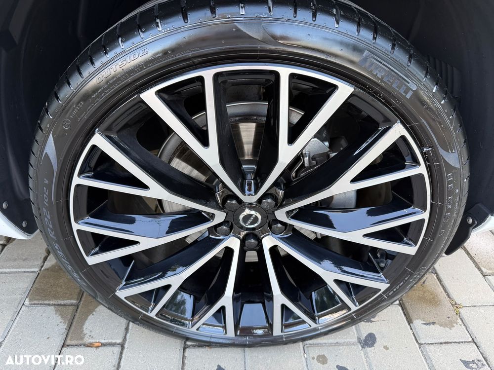 Volvo XC 90 - 20