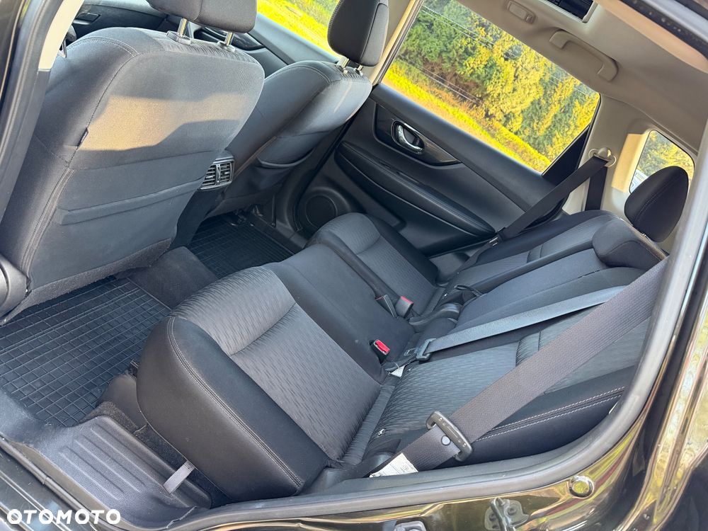 Nissan X-Trail 2.0 dCi ALL-MODE 4x4i Xtronic Tekna - 7