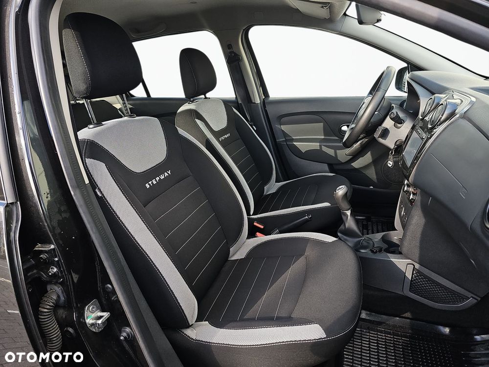 Dacia Sandero 1.5 dCi Laureate S&S - 15
