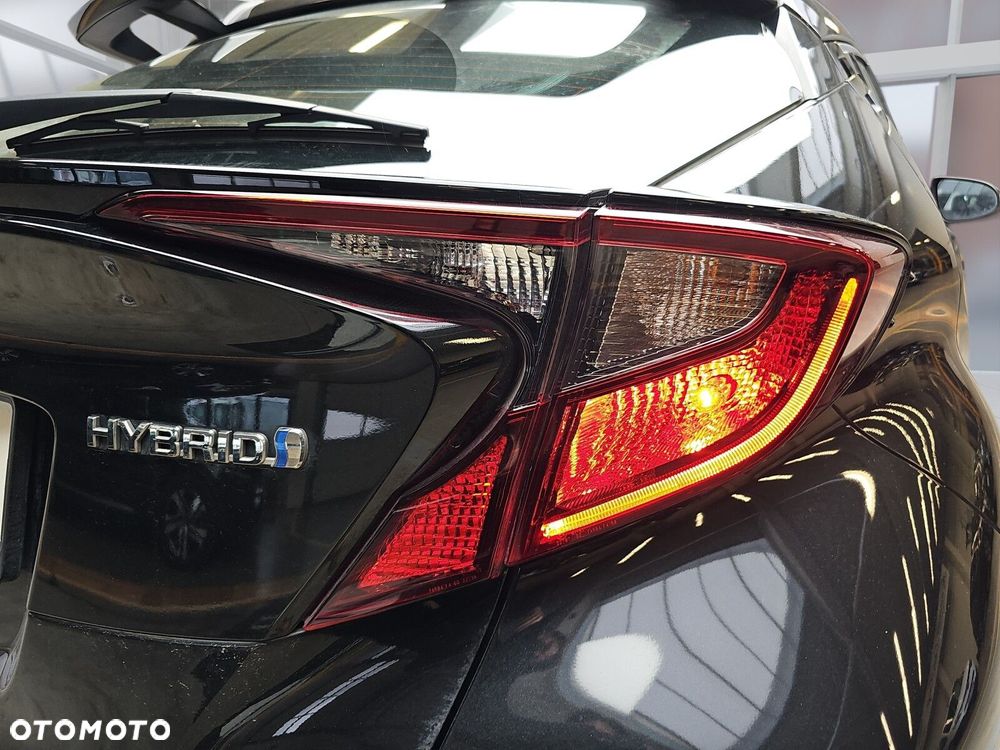 Toyota C-HR 1.8 Hybrid GPF Comfort - 30
