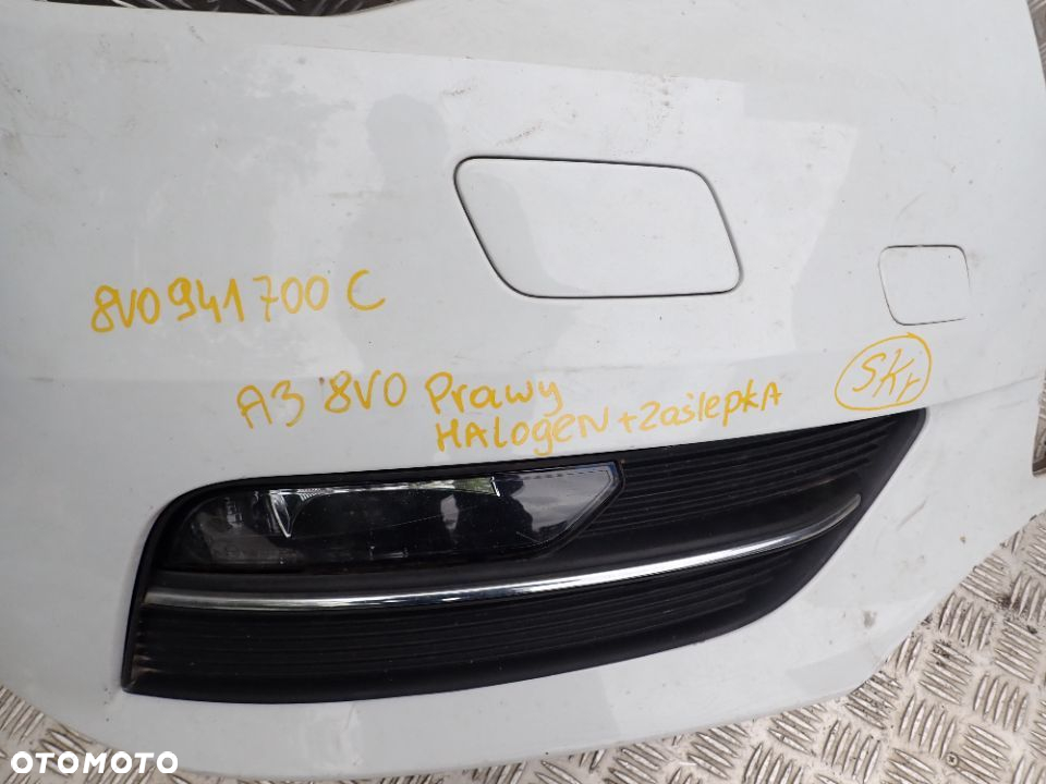 ZDERZAK AUDI A3 8V HALOGEN KRATKA 8V0941700C RADOM - 2