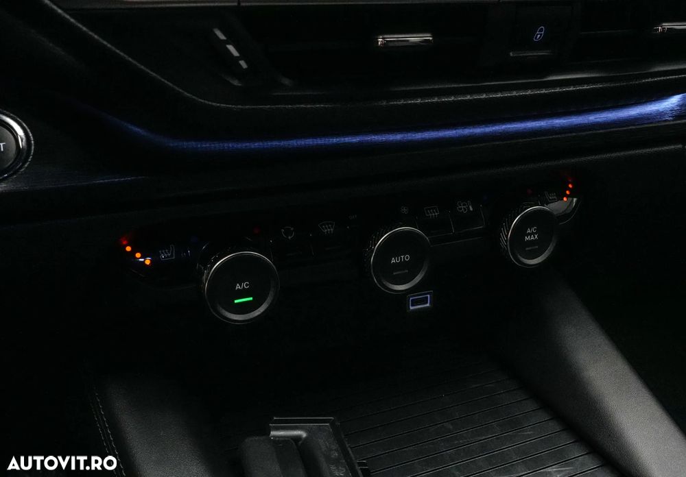 Citroën C5 X 1.6 PHeV 180 EAT8 PLUS - 22