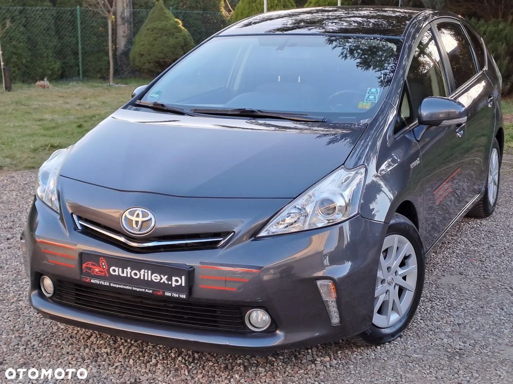 Toyota Prius+ - 1