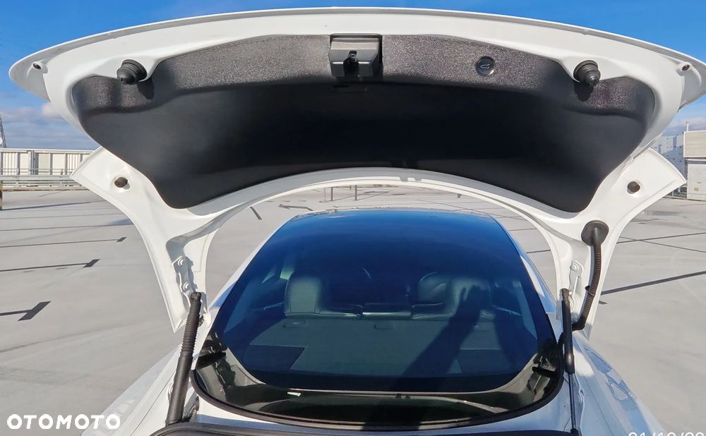 Tesla Model 3 - 27