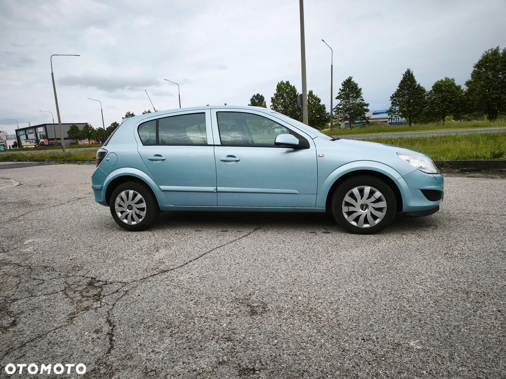 Opel Astra 1.6 Cosmo - 2