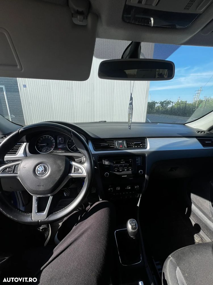 Skoda RAPID - 13