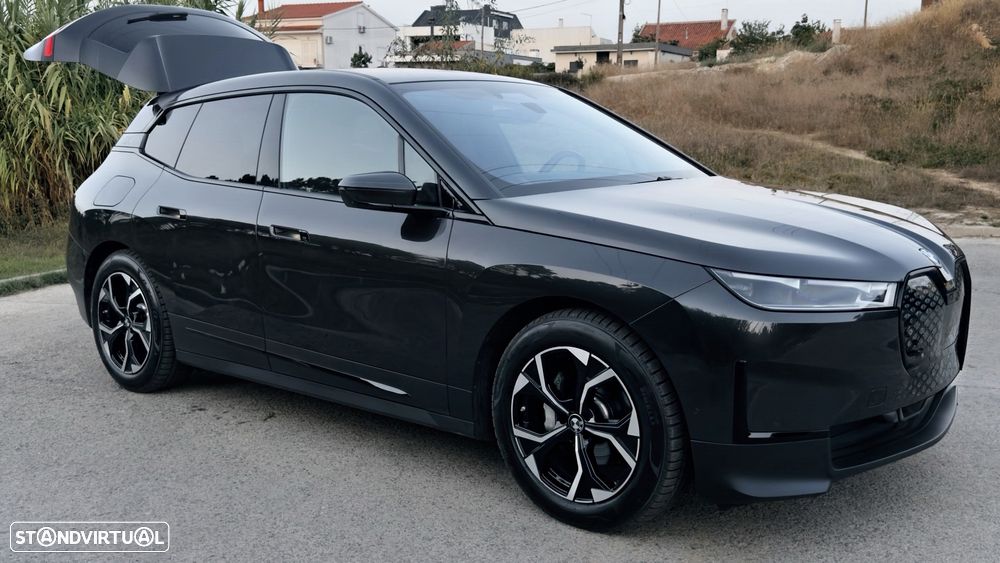 BMW iX xDrive 40 Pack Desportivo - 5