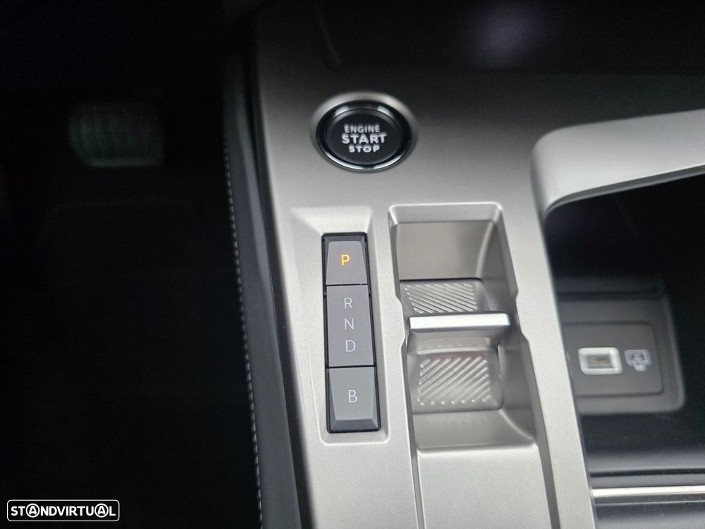 Peugeot 308 SW 1.6 Hybrid Allure Pack e-EAT8 - 17