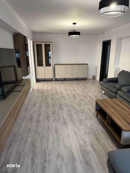 Calea Calarasilor, 2 camere, metrou Piata Muncii, centrala termica — fotografia 3