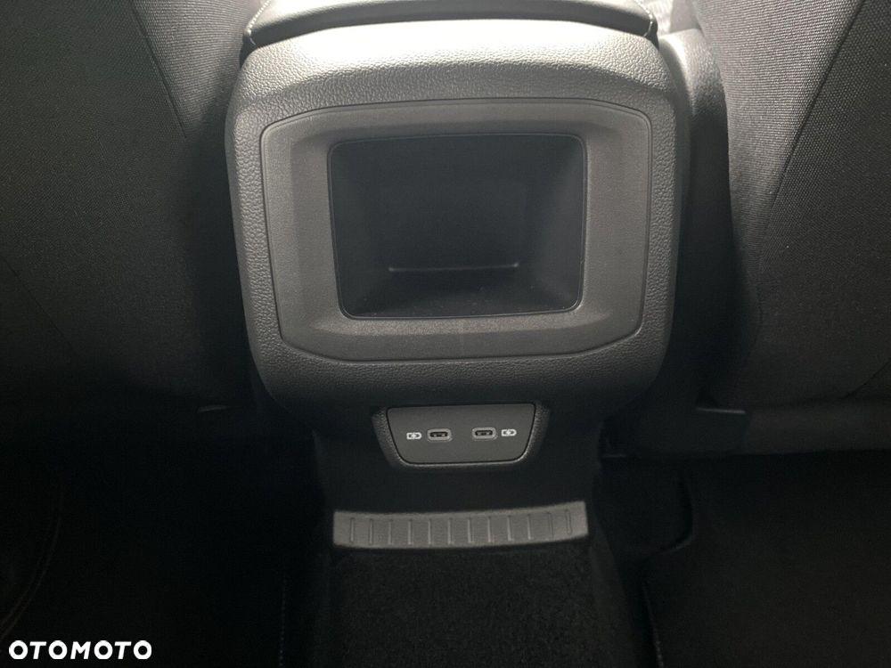 Volkswagen T-Cross - 22