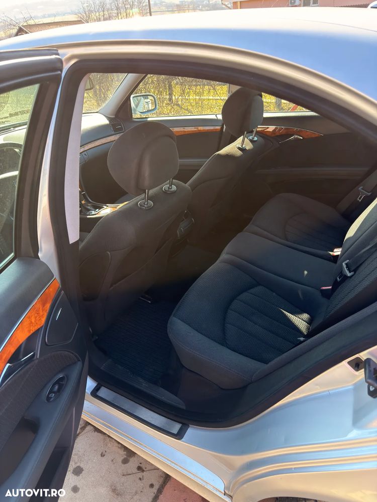 Mercedes-Benz E 220 CDI Elegance - 8