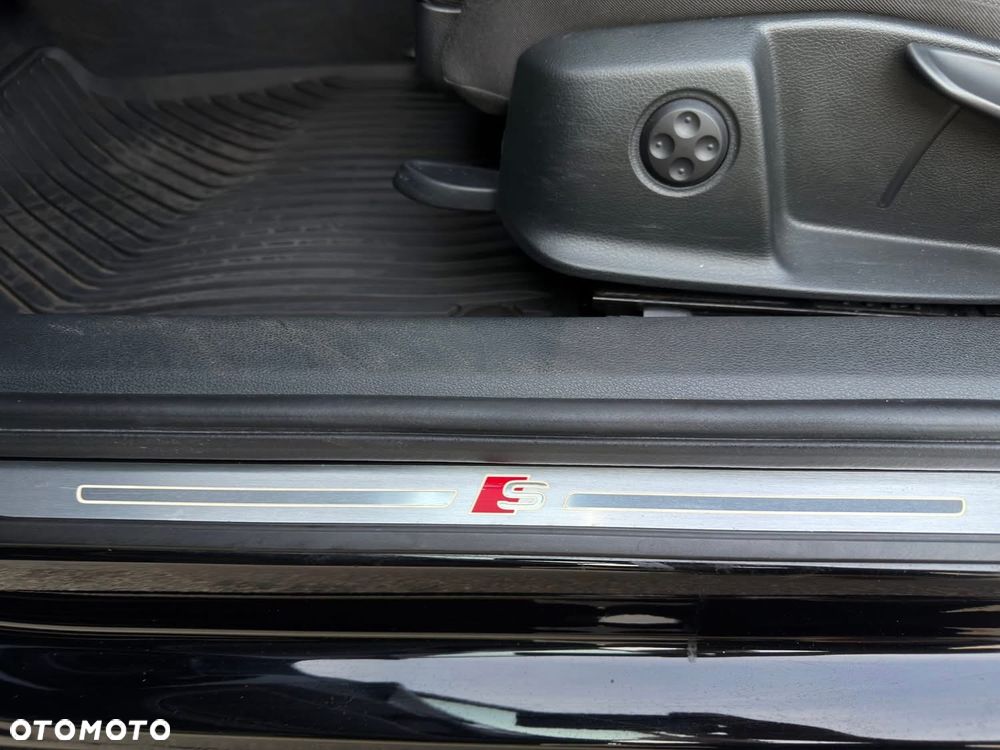 Audi A4 Avant 40 TDI S tronic sport - 34