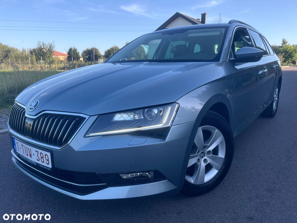 Skoda Superb 2.0 TDI DSG Style - 1