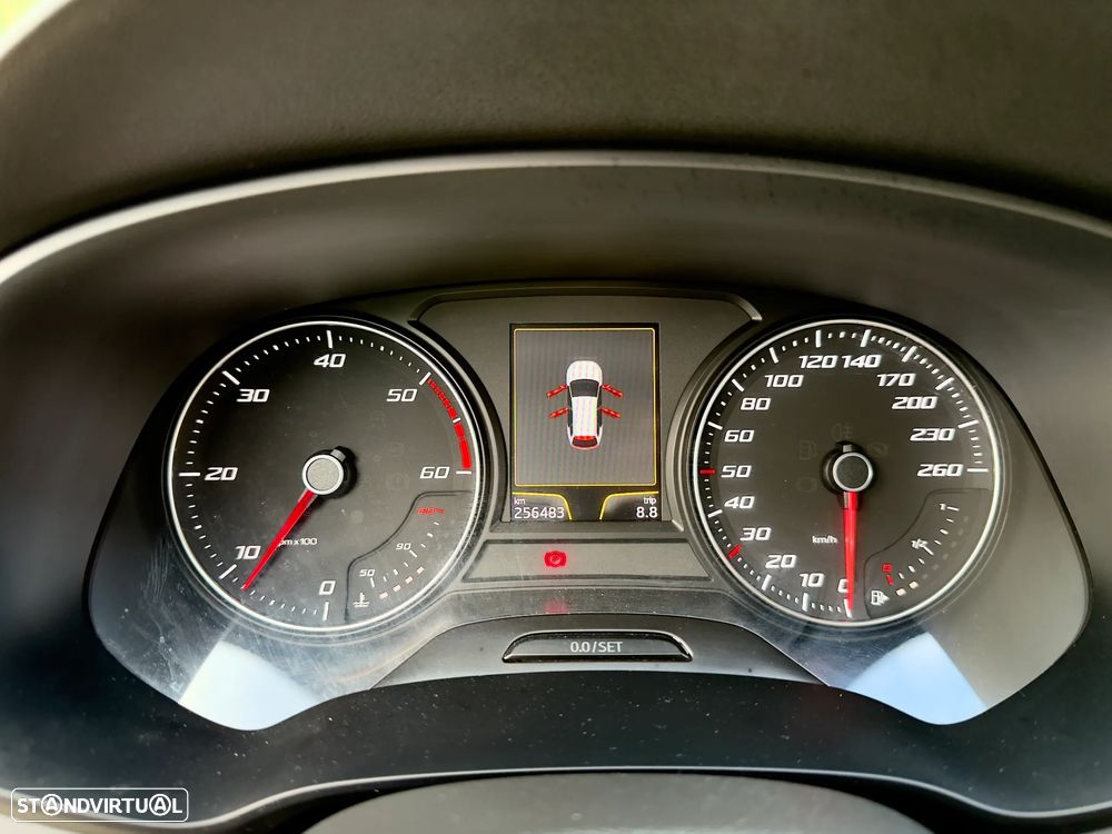 SEAT Leon ST 2.0 TDI FR S/S - 43