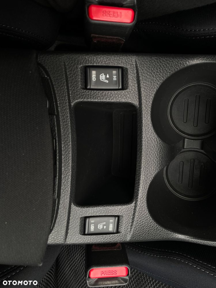 Nissan Qashqai 1.2 DIG-T 360 - 25