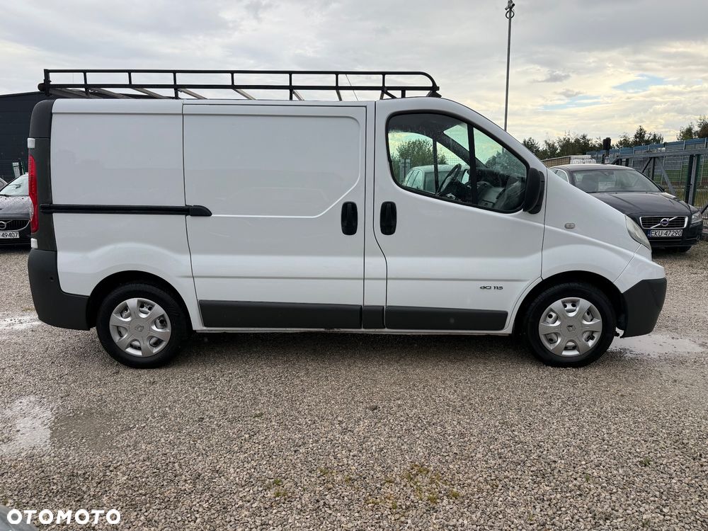 Renault Trafic - 15