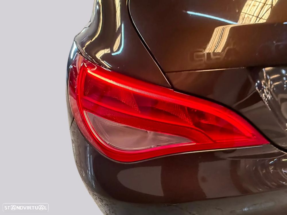 Mercedes-Benz CLA 180 d Shooting Brake Aut. — fotografia 12