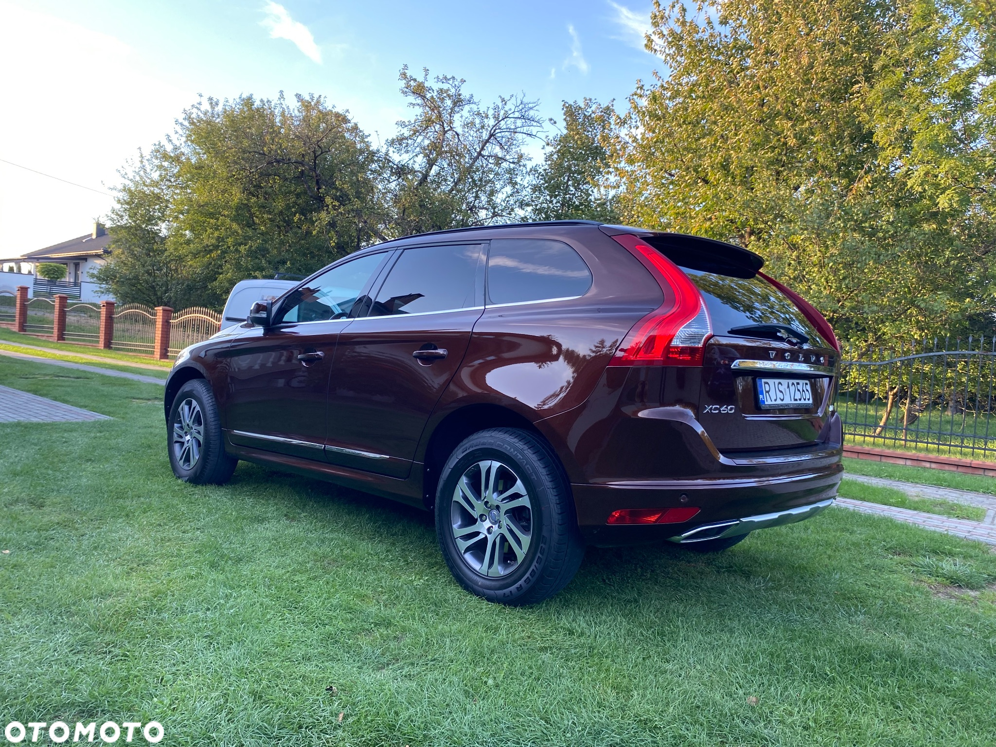 Volvo XC 60 - 4