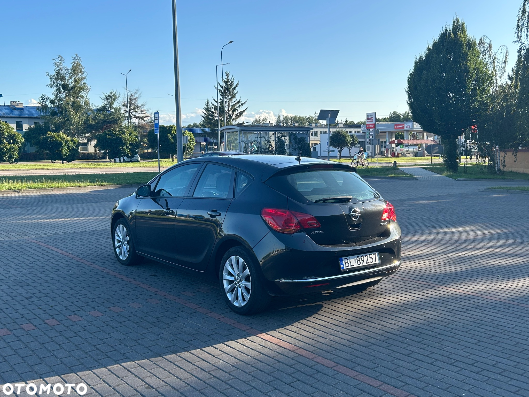 Opel Astra IV 1.4 T Active - 4