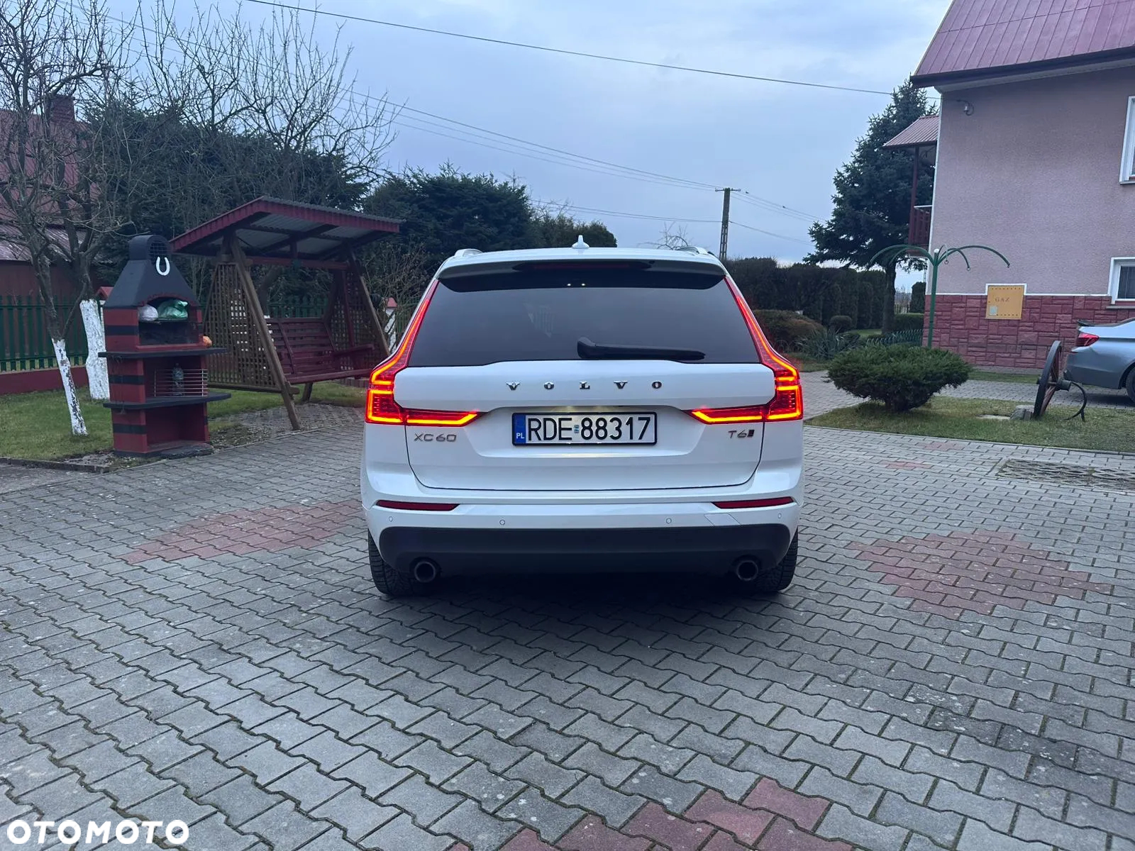Volvo XC 60 T6 AWD Geartronic Momentum Pro - 5