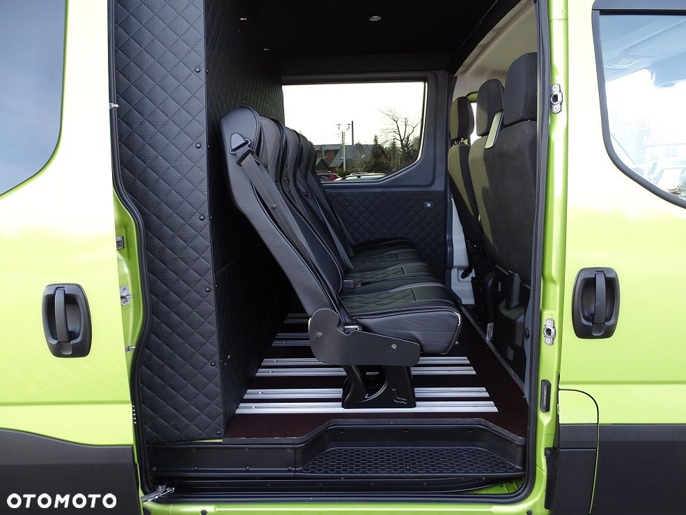 Iveco Daily L4H2 35S18 3.0 180 Brygadówka DOKA 7 Osób HAUSER UNIKAT!! JEDYNY TAKI!! JAK NOWY!! - 23