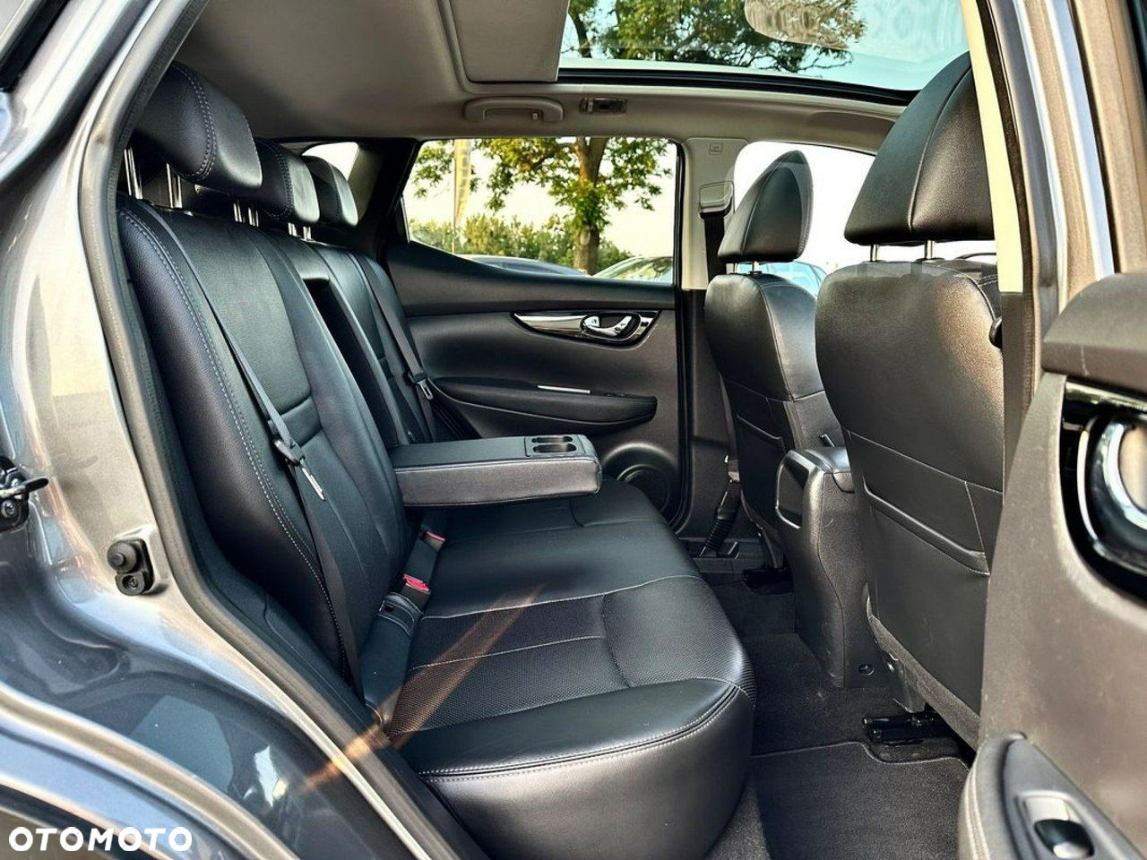 Nissan Qashqai 1.5 dCi Tekna EU6 - 10