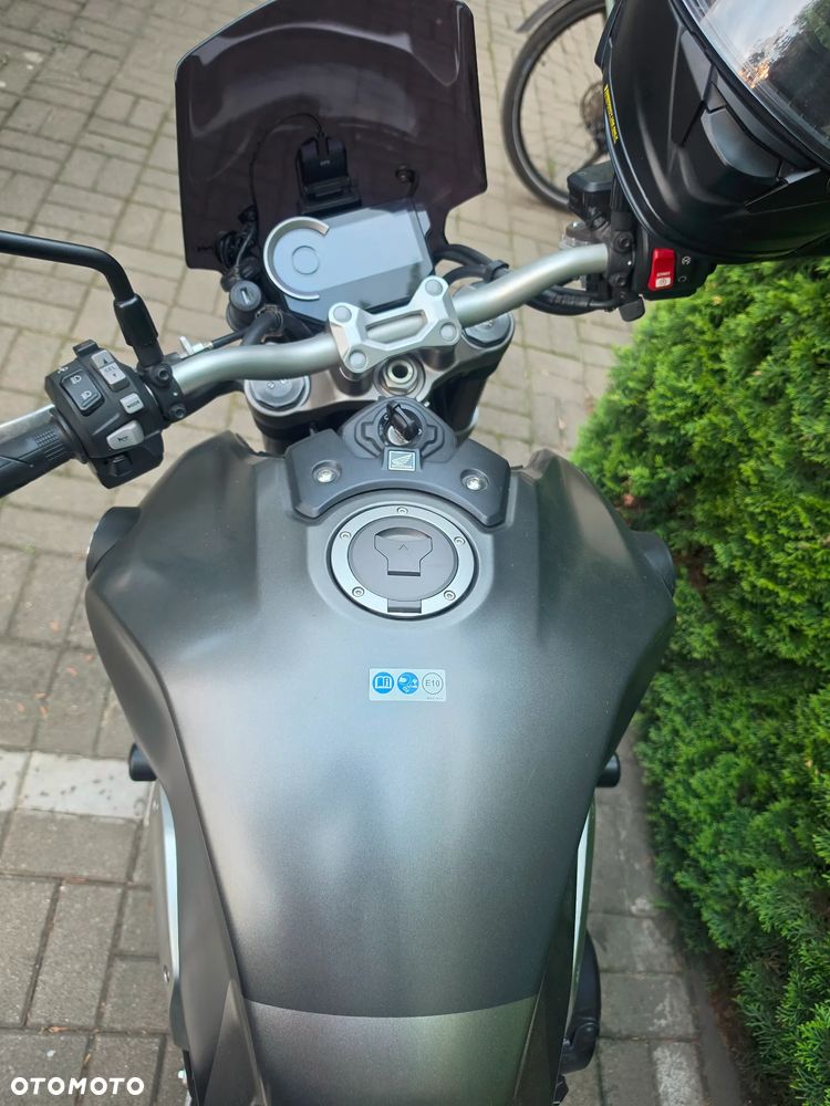 Honda CB - 5