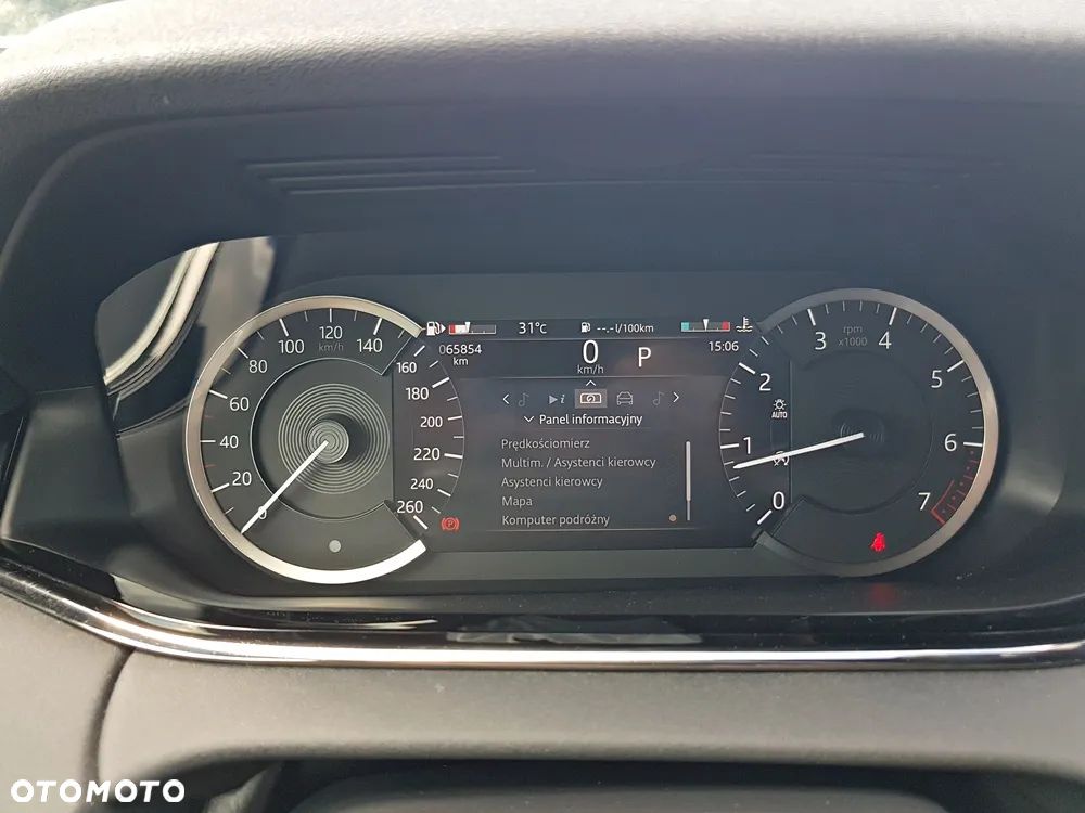 Land Rover Range Rover Evoque - 24