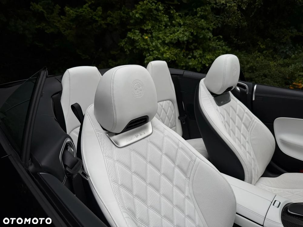 Mercedes-Benz SL AMG 63 4-Matic+ - 27