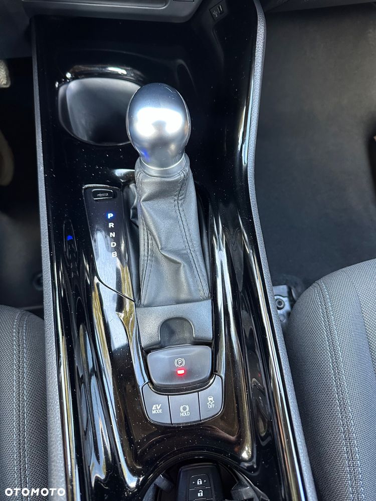 Toyota C-HR 1.8 Hybrid Executive - 29