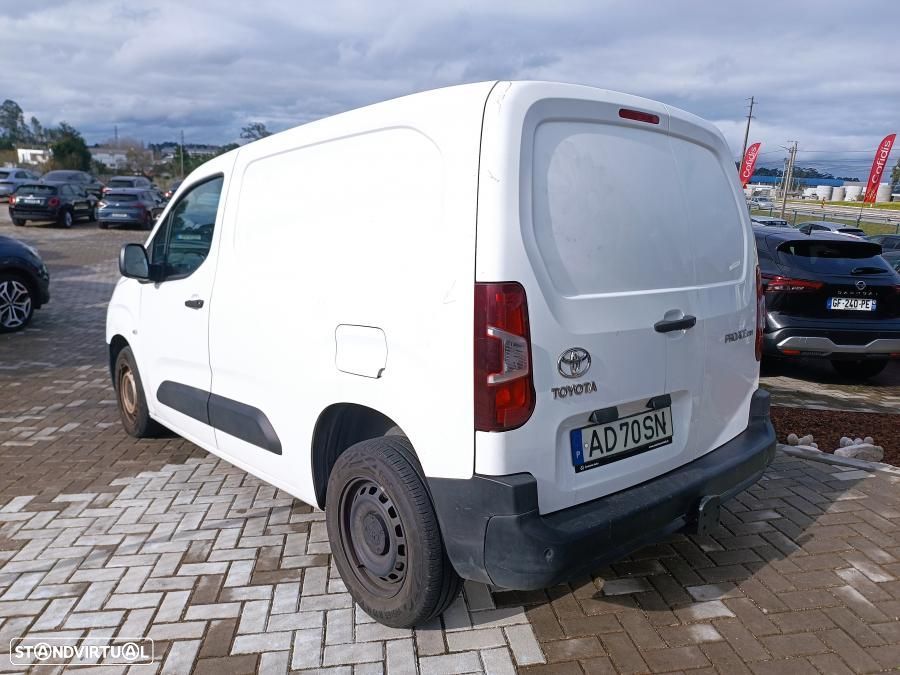Toyota Proace Proace City - 2