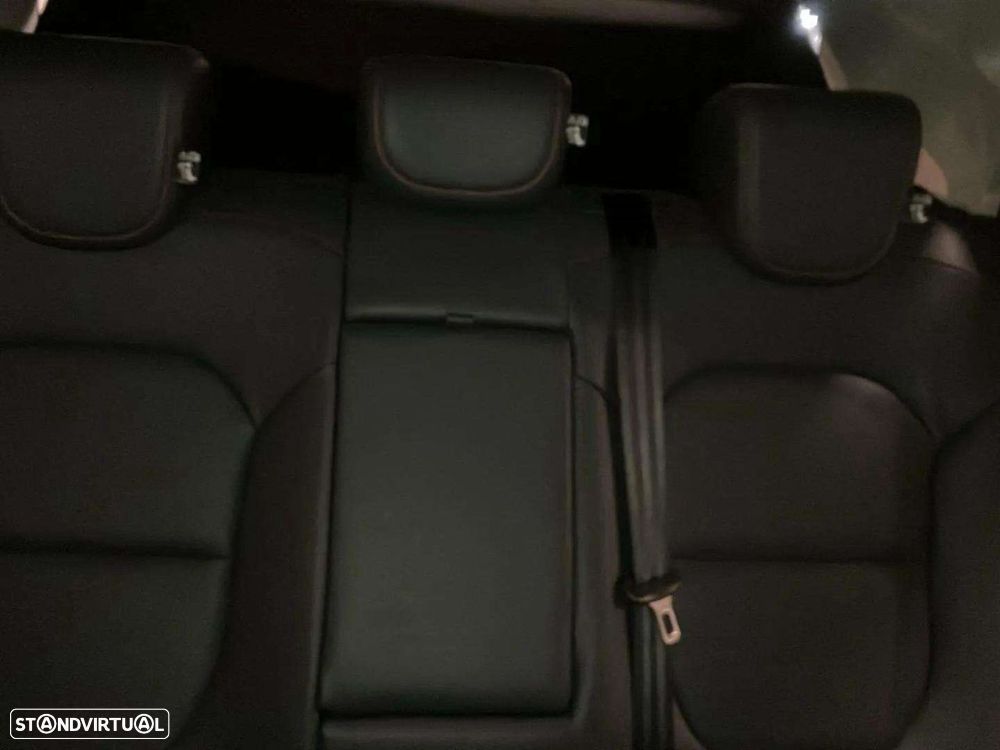 MG ZS EV 72.6 kWh Luxury OBC 11 kW - 16