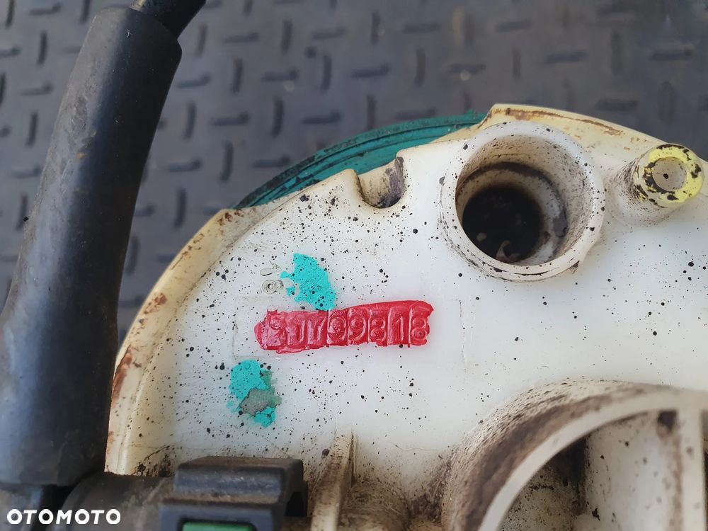 FIAT SEICENTO  POMPA  PALIWA 1,1MPI 51709818 POSIADAM 4 SZT - 2