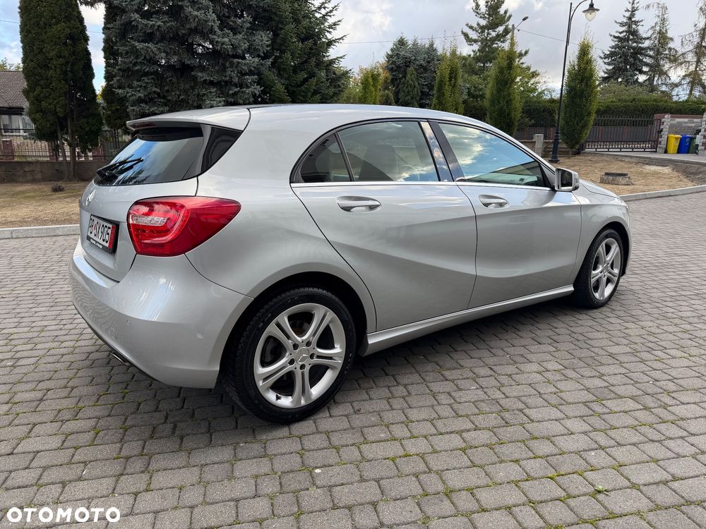 Mercedes-Benz Klasa A 180 (BlueEFFICIENCY) - 11